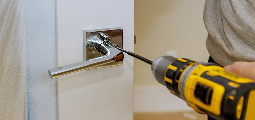 After-hours Locksmith  For Lock Troubleshooting in Danville, Illinois